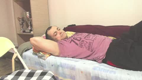 Snapshot of carin_the_body chatting on 02/06/25, 11:48 Laz online show from 02/06/25, 11:48