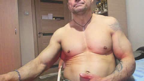 Snapshot of carin_the_body chatting on 02/07/25, 11:01 Laz online show from 02/07/25, 11:01