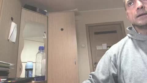 Snapshot of carin_the_body chatting on 02/15/25, 10:52 Laz online show from 02/15/25, 10:52