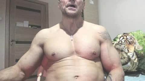 Snapshot of carin_the_body chatting on 02/27/25, 10:20 Laz online show from 02/27/25, 10:20