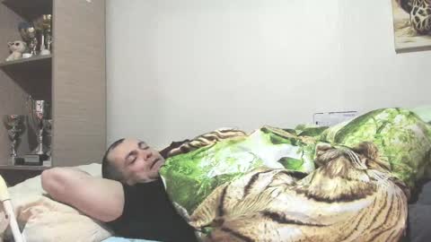 Snapshot of carin_the_body chatting on 02/28/25, 01:26 Laz online show from 02/28/25, 01:26