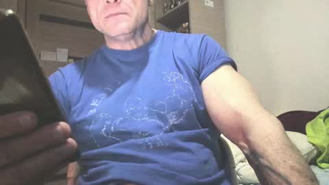 Snapshot of carin_the_body chatting on 03/01/25, 05:49 Laz online show from 03/01/25, 05:49