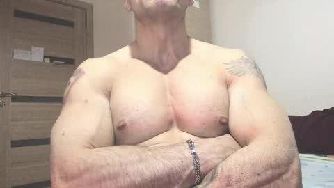 Snapshot of carin_the_body chatting on 03/02/25, 12:31 Laz online show from 03/02/25, 12:31