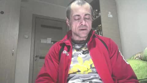 Snapshot of carin_the_body chatting on 03/04/25, 07:01 Laz online show from 03/04/25, 07:01