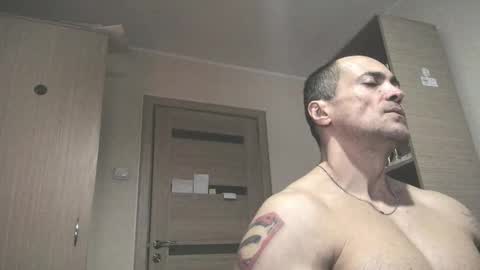 Snapshot of carin_the_body chatting on 09/27/25, 06:35 Laz online show from 09/27/25, 06:35