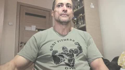 Snapshot of carin_the_body chatting on 10/04/25, 08:40 Laz online show from 10/04/25, 08:40