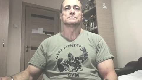 Snapshot of carin_the_body chatting on 10/05/25, 08:40 Laz online show from 10/05/25, 08:40