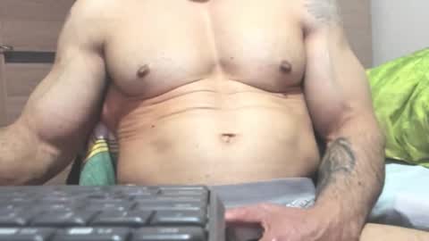 Snapshot of carin_the_body chatting on 10/22/25, 12:16 Laz online show from 10/22/25, 12:16