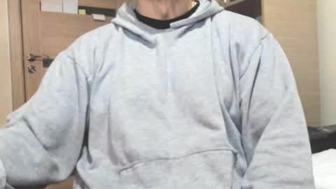 Snapshot of carin_the_body chatting on 10/26/25, 07:47 Laz online show from 10/26/25, 07:47