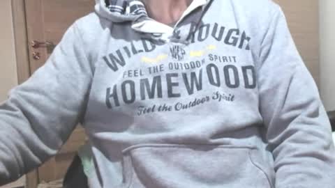 Snapshot of carin_the_body chatting on 11/02/25, 10:06 Laz online show from 11/02/25, 10:06