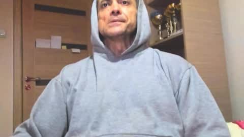 Snapshot of carin_the_body chatting on 11/20/25, 10:59 Laz online show from 11/20/25, 10:59