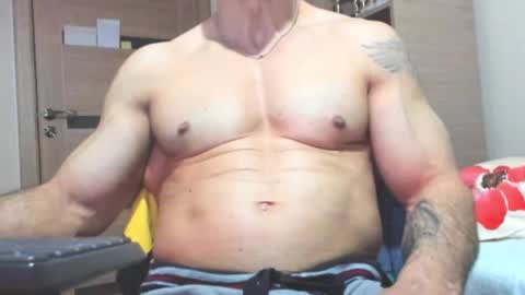 Snapshot of carin_the_body chatting on 11/29/25, 07:22 Laz online show from 11/29/25, 07:22