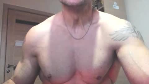 Snapshot of carin_the_body chatting on 11/30/25, 05:33 Laz online show from 11/30/25, 05:33