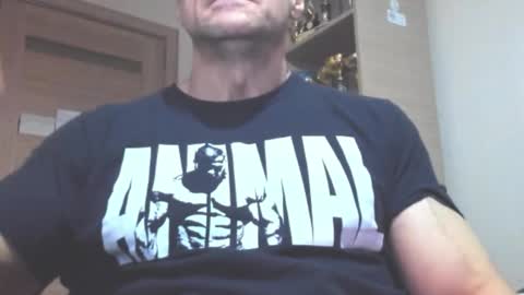 Snapshot of carin_the_body chatting on 12/03/25, 06:17 Laz online show from 12/03/25, 06:17