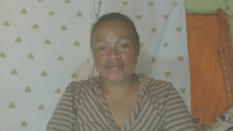 carinesexy69 online show from 01/10/26, 11:01