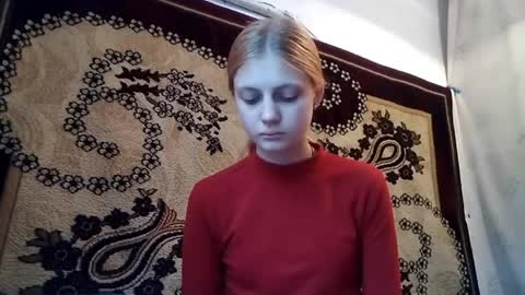 Kira online show from 05/15/26, 02:18