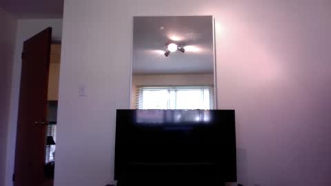 Snapshot of carl_beauchamp chatting on 11/02/25, 06:32 CarlBeauXXX online show from 11/02/25, 06:32