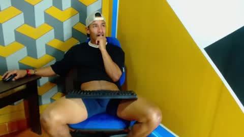 Snapshot of carl_jhonson1 chatting on 01/07/25, 05:42 carl_jhonson1 online show from 01/07/25, 05:42