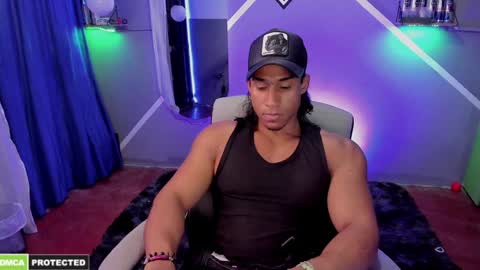 Snapshot of carl_smithh chatting on 12/07/24, 07:05 Carl online show from 12/07/24, 07:05