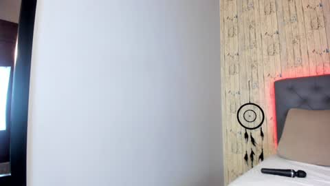 Snapshot of carla_adamss chatting on 12/24/24, 10:55 Carla online show from 12/24/24, 10:55