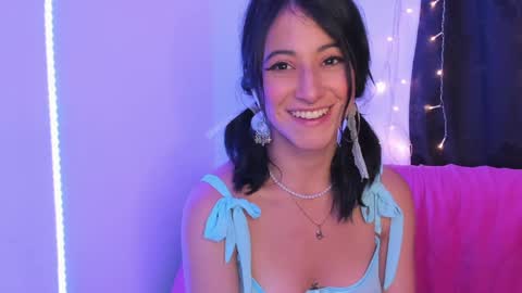 Snapshot of carla_smith__ chatting on 12/04/24, 06:44 Carla online show from 12/04/24, 06:44