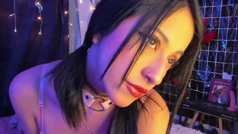 Snapshot of carla_smith__ chatting on 12/13/24, 06:10 Carla online show from 12/13/24, 06:10