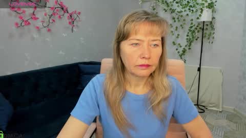 Snapshot of carla_vogue chatting on 11/29/25, 02:58 Carla Vogue online show from 11/29/25, 02:58