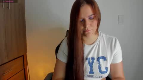 Snapshot of carlaa_smith chatting on 09/11/25, 03:28 Carla Smith online show from 09/11/25, 03:28