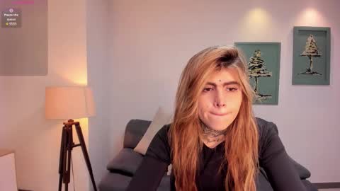 Carla Bunnis online show from 12/03/25, 12:14