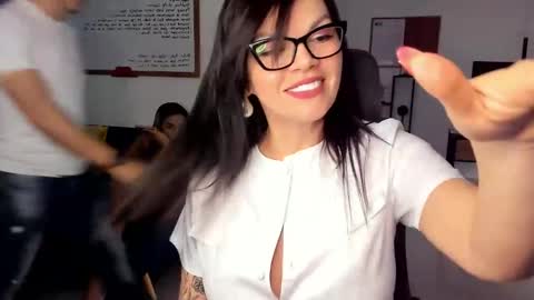 Carla Connor online show from 03/05/25, 08:42