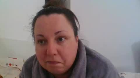 Snapshot of carlaruth chatting on 10/28/25, 05:04 Carlaruth online show from 10/28/25, 05:04