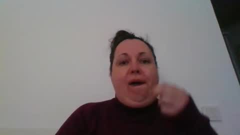 Snapshot of carlaruth chatting on 11/17/25, 03:29 Carlaruth online show from 11/17/25, 03:29
