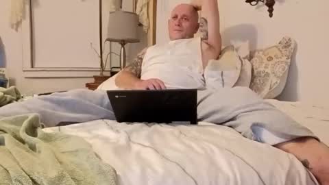 Snapshot of carldhammers chatting on 12/01/25, 01:54 carldhammers online show from 12/01/25, 01:54