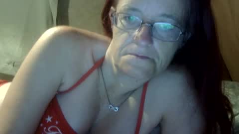 carleeswoman08 online show from 06/29/26, 11:43