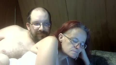 carleeswoman08 online show from 08/04/26, 01:09