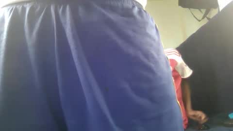 Snapshot of carlex_ chatting on 09/13/25, 10:04 carlex_ online show from 09/13/25, 10:04