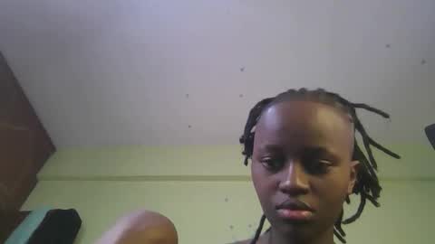 Snapshot of carlex_ chatting on 10/14/25, 09:54 carlex_ online show from 10/14/25, 09:54