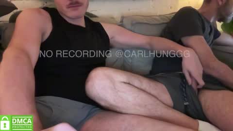 Snapshot of carlhung_69 chatting on 11/28/25, 05:10 carlhung 69 hairy friends gay bi online show from 11/28/25, 05:10