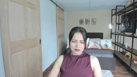 Snapshot of carlin1511 chatting on 10/28/25, 07:16 carlin1511 online show from 10/28/25, 07:16