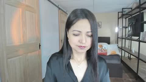 Snapshot of carlin1511 chatting on 11/14/25, 08:51 carlin1511 online show from 11/14/25, 08:51