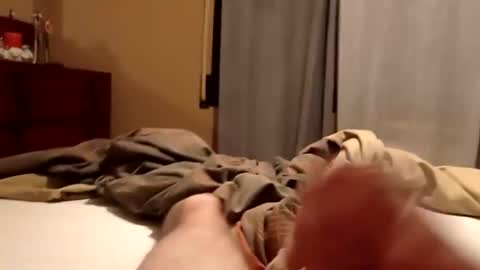 Snapshot of carlitito1 chatting on 10/28/25, 08:29 carlitito1 online show from 10/28/25, 08:29