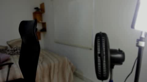 Snapshot of carlitosex09 chatting on 09/11/25, 12:38 master online show from 09/11/25, 12:38