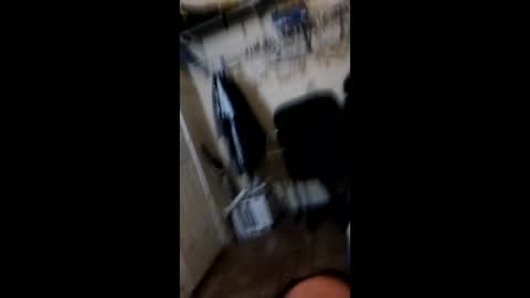 Snapshot of carlo_371 chatting on 04/11/26, 10:52 carlo_371 online show from 04/11/26, 10:52