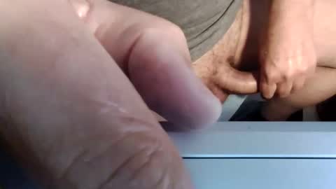 carlos770193 online show from 04/10/26, 03:39