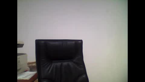carlos8711 online show from 04/30/26, 08:09