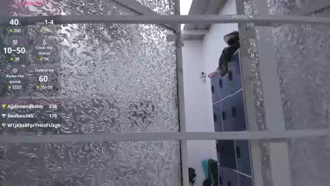 Snapshot of carlos_cuter chatting on 12/17/24, 12:00 Carls online show from 12/17/24, 12:00