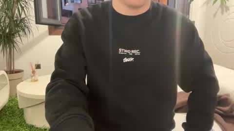 carlos_owen online show from 10/24/25, 05:53