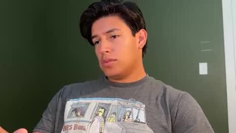 Snapshot of carlosjosecb1 chatting on 10/07/25, 04:37 carlos online show from 10/07/25, 04:37