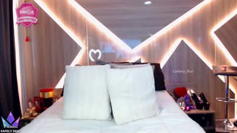 Snapshot of carlotta_ricci chatting on 02/27/25, 07:15 Carla Carla I am sensual goddes and i was born for loveworshipping and enjoyment. online show from 02/27/25, 07:15