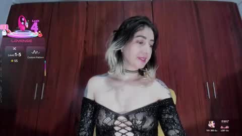 carly grasso  online show from 12/18/25, 07:36